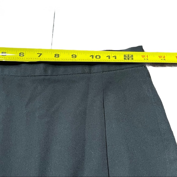 BCBGeneration Black Mini Skirt Size 2 - Picture 7 of 9